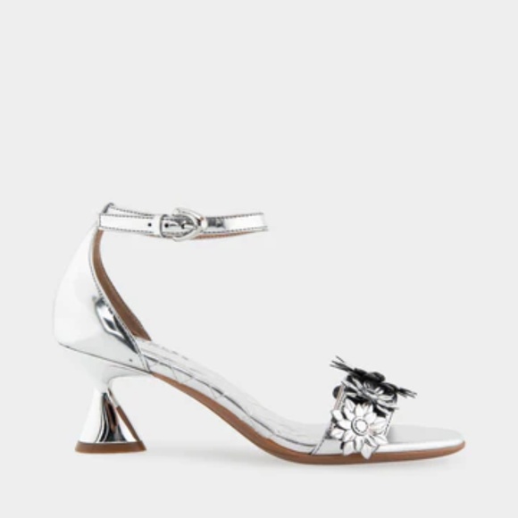 Aerosoles Studio Jazzier Silver Mirror Floral Sandals. New with box. Size 7.5 - Picture 1 of 12